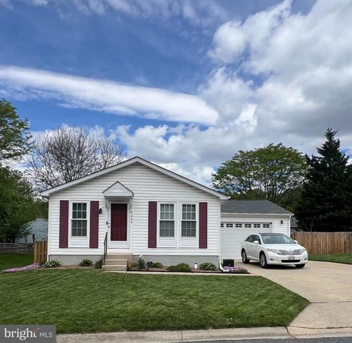 7409 Lake Katrine Ter, GAITHERSBURG, MD, 20879-4768 | Card Image