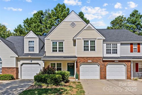 10127 University Park Ln, Charlotte, NC, 28213-4062 | Card Image