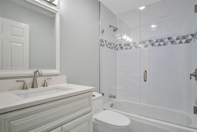 APT-6 - 6082 Se Landing Way, Condo with 2 bedrooms, 2 bathrooms and null parking in Stuart FL | Image 20
