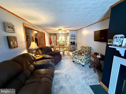 1315-127 E Valley Point Ln, Claysburg, PA, 16625 | Card Image