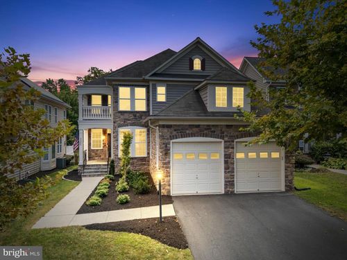 42961 Thornblade Cir, BROADLANDS, VA, 20148-4119 | Card Image