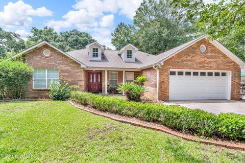 2721 N 6th St, Ocean Springs, MS, 39564-8349 | Card Image