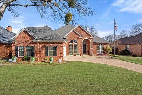 2016 Skelton St, Flower Mound, TX, 75022-4441 | Card Image