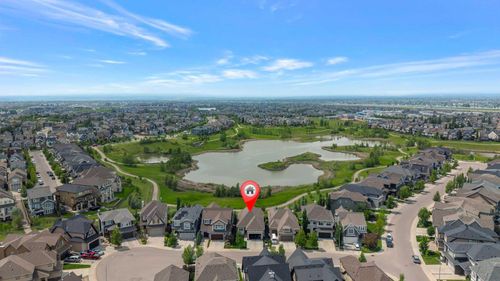 369 Marquis Landing Se, Calgary, AB, T3M2H4 | Card Image