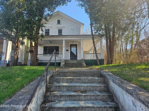 830 Madison Ave, Scranton, PA, 18510-1018 | Card Image