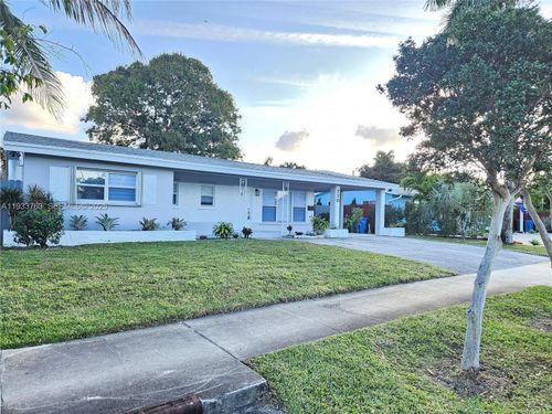 770 Nw 38th St, Oakland Park, FL, 33309-5064 | Card Image
