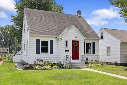 2116 Winnebago St, La Crosse, WI, 54601 | Card Image