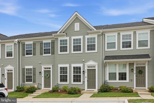 408 Pemberton Park Ln, FREDERICK, MD, 21703-4900 | Card Image