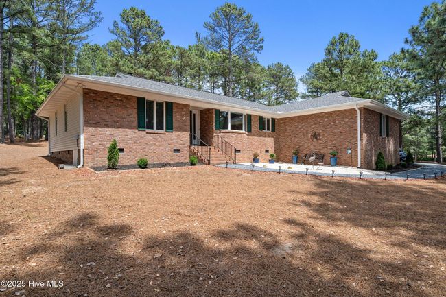 180 Lancashire Ln, House other with 3 bedrooms, 2 bathrooms and 4 parking in West End NC | Image 48
