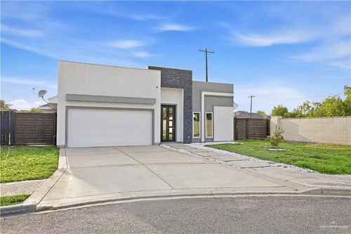 4000 S Las Nubes, Pharr, TX, 78577-7299 | Card Image