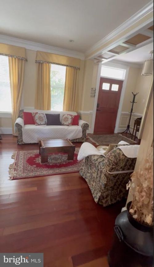 1336 Pennsylvania Ave Se Se, WASHINGTON, DC, 20003 | Card Image