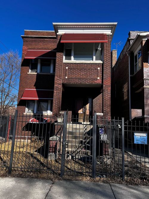 7513 S Langley Ave, CHICAGO, IL, 60619-2224 | Card Image