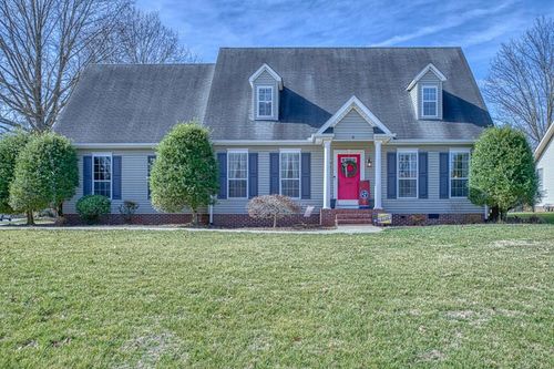 2519 Park West Dr, Cookeville, TN, 38501-6687 | Card Image