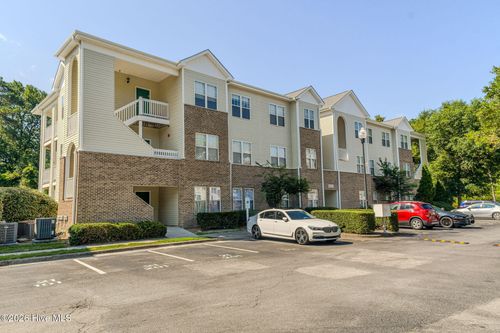 unit-101-4521 Sagedale Dr, Wilmington, NC, 28405-2235 | Card Image