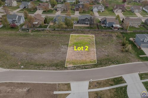 lot-2-2632 Sw Sherwood Park Dr, Topeka, KS, 66614-4634 | Card Image