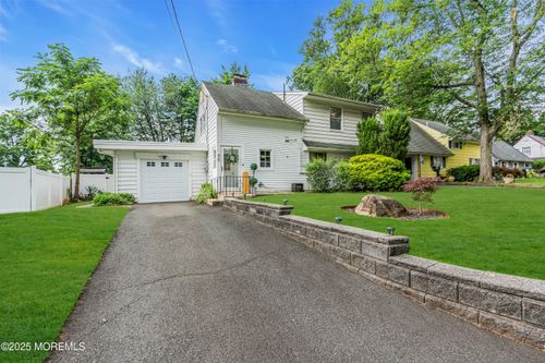 90 Ridge Rd, Colonia, NJ, 07067-3045 | Card Image