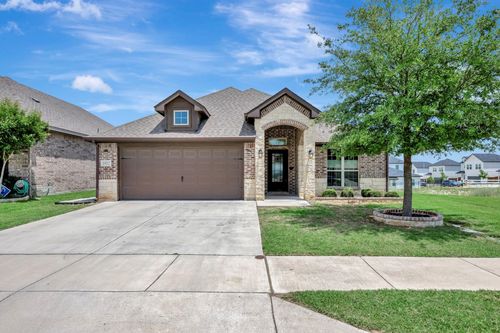 1932 Arroyo Verde Trl, Fort Worth, TX, 76131-1657 | Card Image