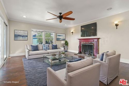 11641 Blythe St, North Hollywood, CA, 91605-2631 | Card Image