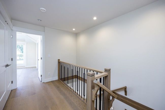 335 E 6 Th Street, Home with 5 bedrooms, 3 bathrooms and 2 parking in North Vancouver BC | Image 24