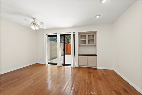 apt-6-310 W Imperial Ave, El Segundo, CA, 90245-2252 | Card Image