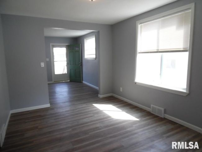 631 6 Th Ave S, House other with 2 bedrooms, 1 bathrooms and null parking in Clinton IA | Image 7
