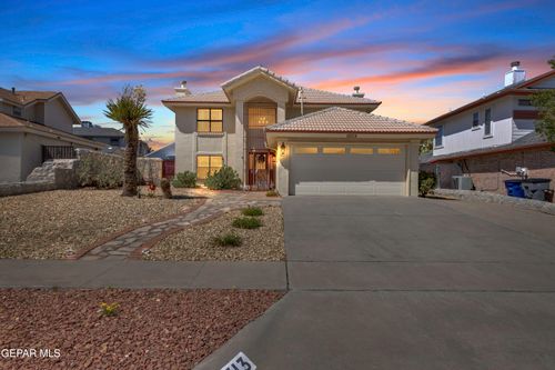 10713 Pleasant Hill Dr, El Paso, TX, 79924-1005 | Card Image