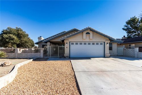 26489 Blue Water Rd, Helendale, CA, 92342-7731 | Card Image