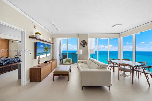 2209-18001 Collins Ave, Sunny Isles Beach, FL, 33160 | Card Image