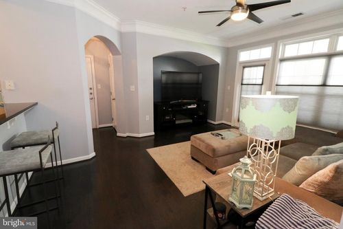 104-508 Sunset View Ter Se, LEESBURG, VA, 20175-6186 | Card Image