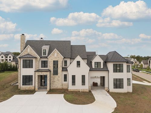 8128 Boiling Springs Pl, Brentwood, TN, 37027-2105 | Card Image