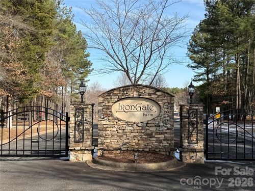 868 Bellegray Road, Clover, SC, 29710 | Card Image