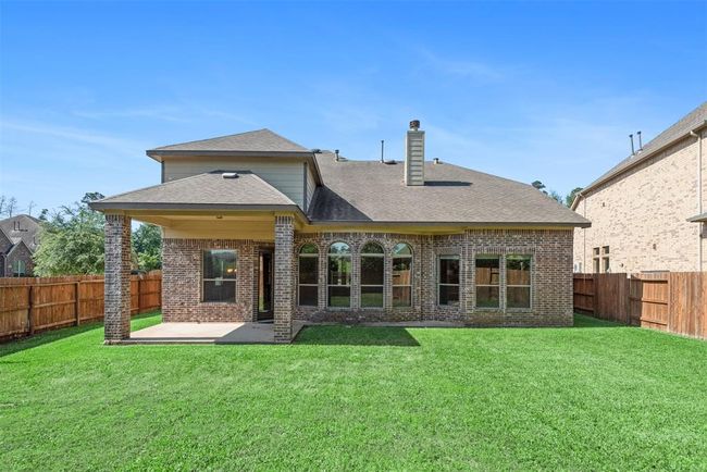 Come check out this amazing yard. | Image 39