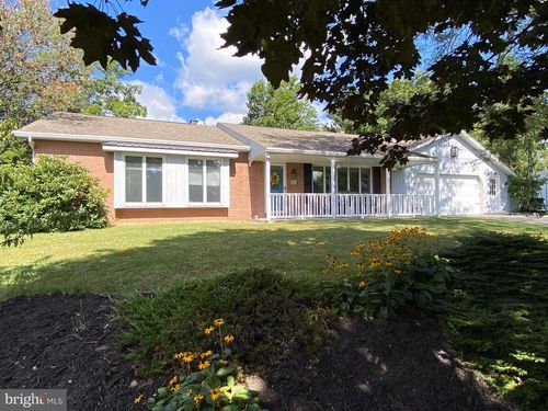 63 Meadow Rd, FROSTBURG, MD, 21532-2374 | Card Image
