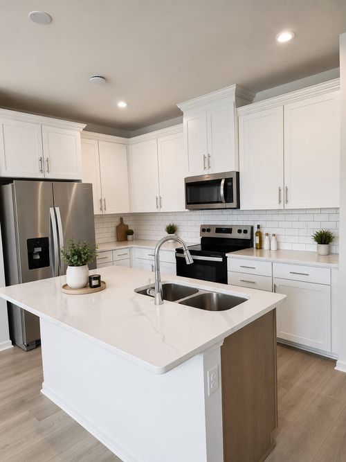 5328 Bellflower Hls, Hermitage, TN, 37076 | Card Image