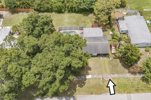 2185 32nd Ave, Vero Beach, FL, 32960-2431 | Card Image