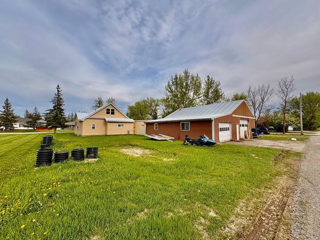 Back (west) side of property | Image 7