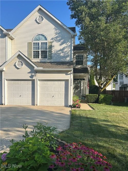 23450 Wainwright Ter, Olmsted Falls, OH, 44138-3212 | Card Image