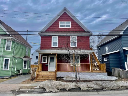 349 Townsend St, Sydney, NS, B1P5G1 | Card Image