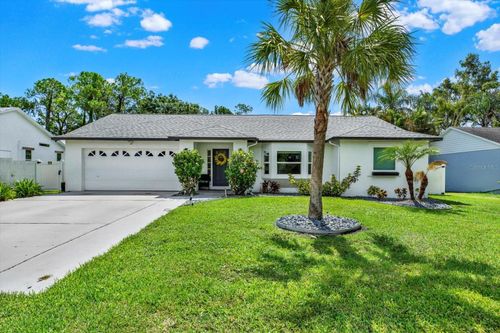 9693 58th St N, Pinellas Park, FL, 33782-3240 | Card Image