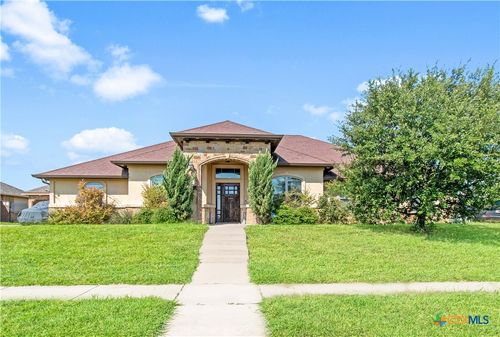 2221 Sparrow Rd, Killeen, TX, 76542-5830 | Card Image