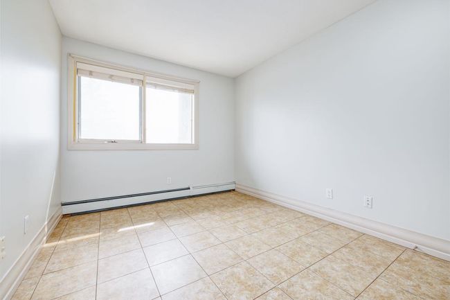 7 - 304 Village Mews Sw, Condo with 2 bedrooms, 2 bathrooms and 1 parking in Calgary AB | Image 13