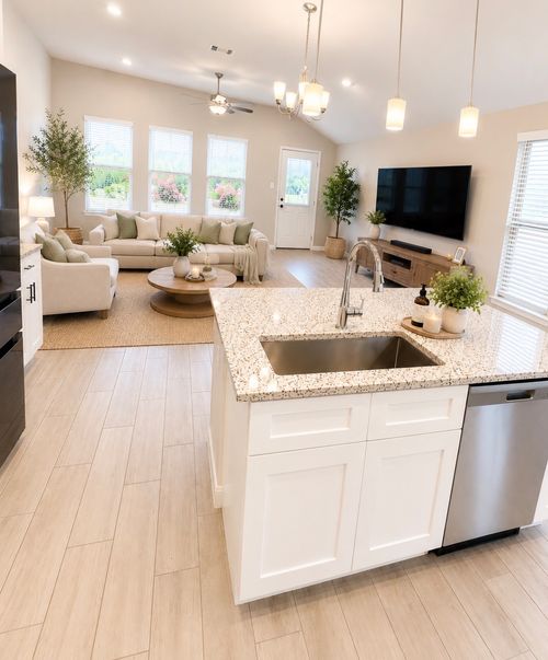 117 Woods Edge Ln, Georgetown, TX, 78628-3657 | Card Image