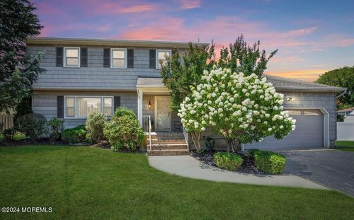 85 Locust Ave, West Long Branch, NJ, 07764-1657 | Card Image
