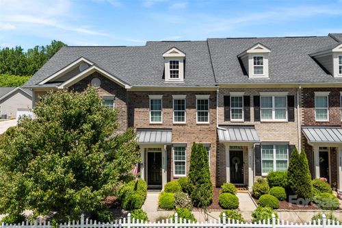 4317 Courtly Ln, Belmont, NC, 28012-0071 | Card Image