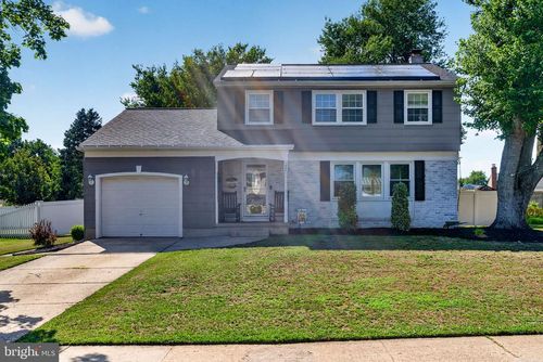 122 Woodbridge Rd, Evesham, NJ, 08053-1121 | Card Image