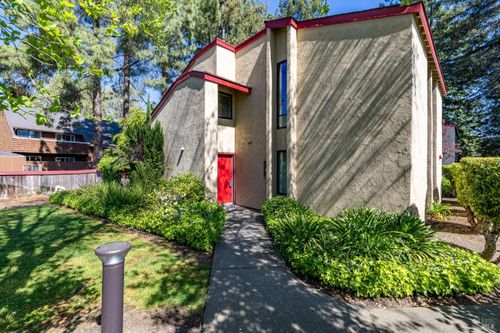 59 Redwood Ct, Santa Rosa, CA, 95409-3132 | Card Image