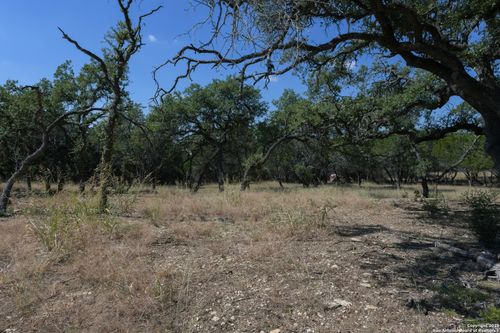 26530 Fawn Mtn, Boerne, TX, 78015-4864 | Card Image