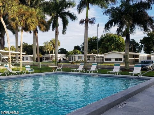 22 Garnet Dr, NAPLES, FL, 34114-8220 | Card Image