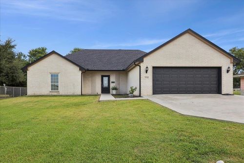 2714 67th St, Port Arthur, TX, 77640-1365 | Card Image