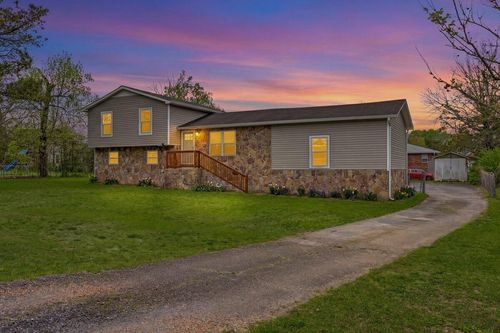 1975 Cloud Springs Rd, Rossville, GA, 30741-6704 | Card Image